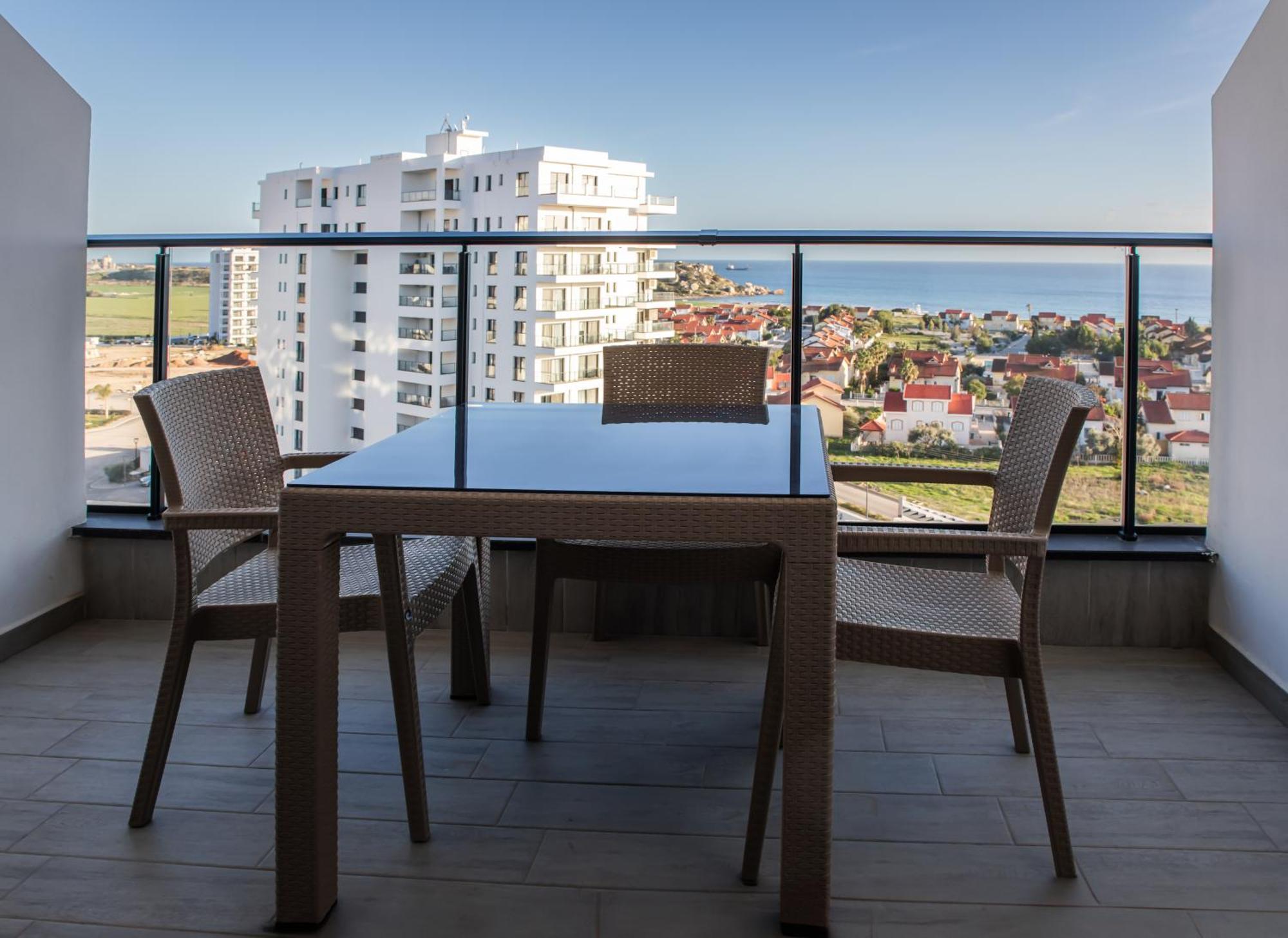 Sophia Pool Apartments In Caesar Blue Resort, Fixed Lunch Till 3Pm, Gym, Swimming Pools, Sauna, Hammam, Kids' Club Available Perivolia tou Trikomou Dış mekan fotoğraf